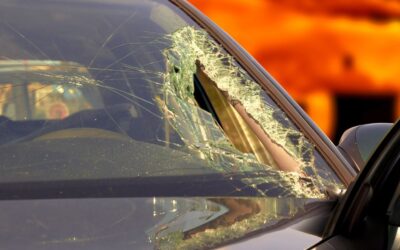 What to Do When Your Windscreen Gets Damaged?
